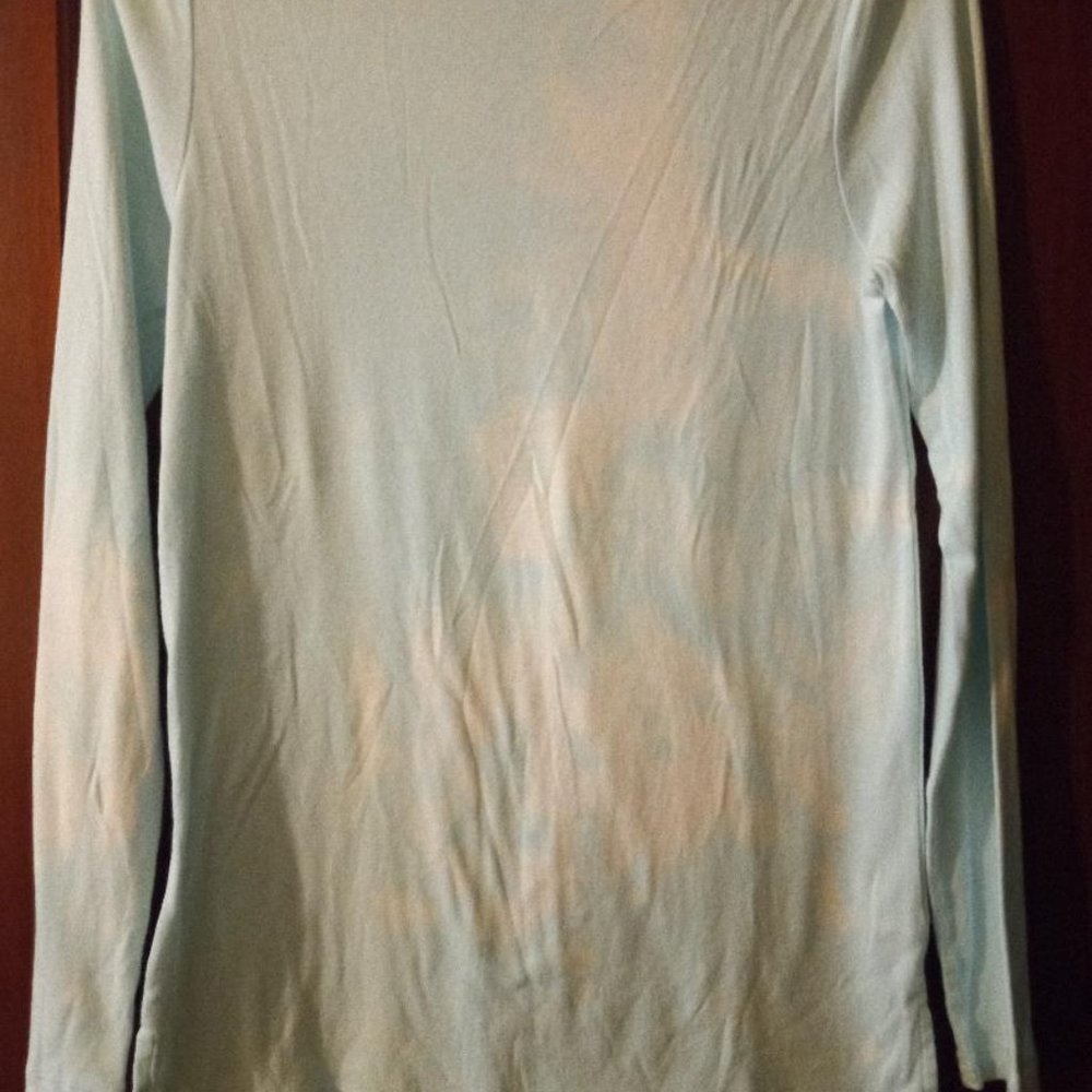 Gap Long Sleeve Crew Neck Tie Dyed Top. Size M. Super soft!